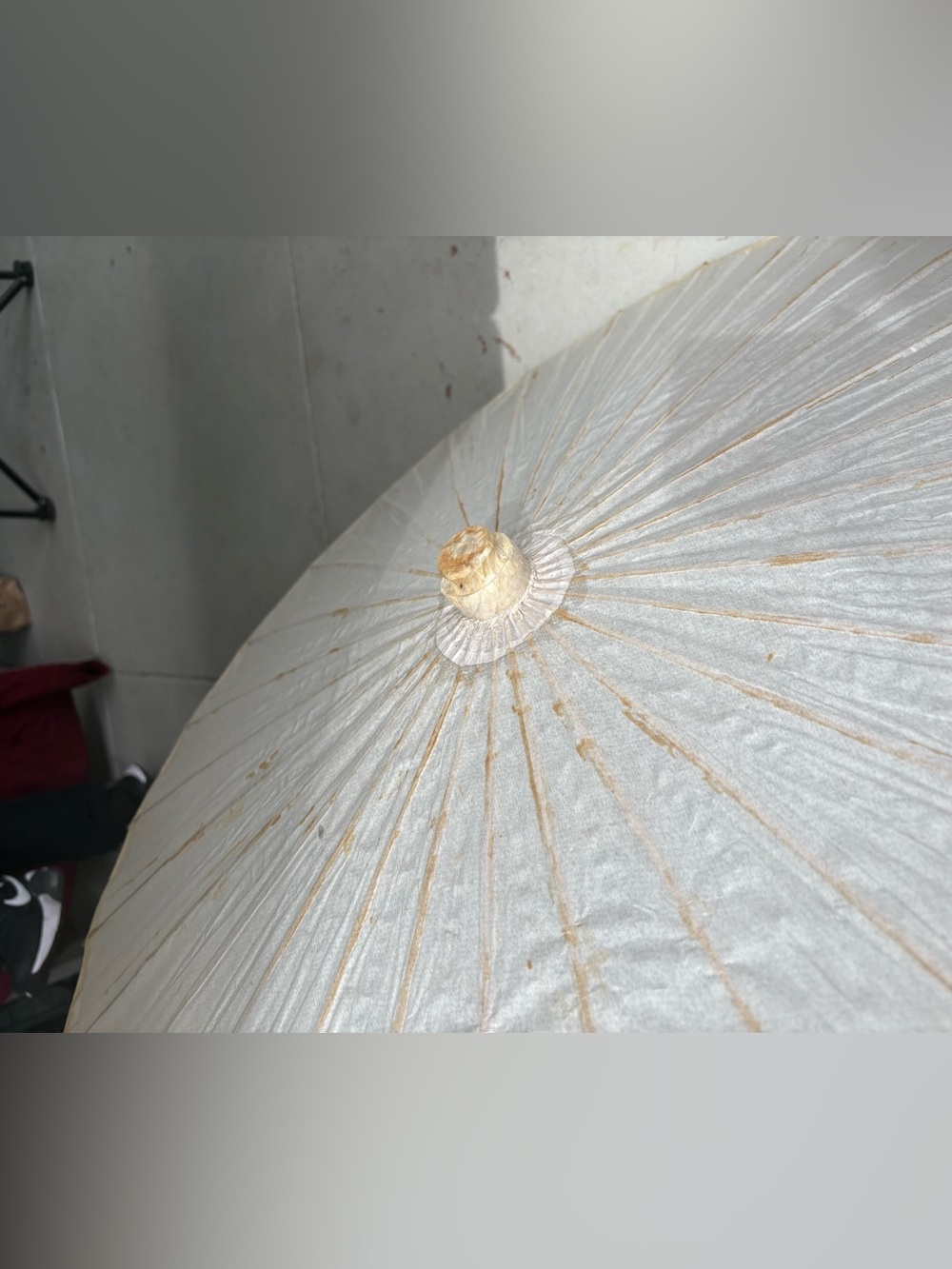 Japanese Paper Parasol with Bamboo Handle Collectible - Picture 3 of 3